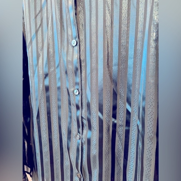 190. Jaclyn Smith Classic Ladies Striped Blouse M - Picture 2 of 5